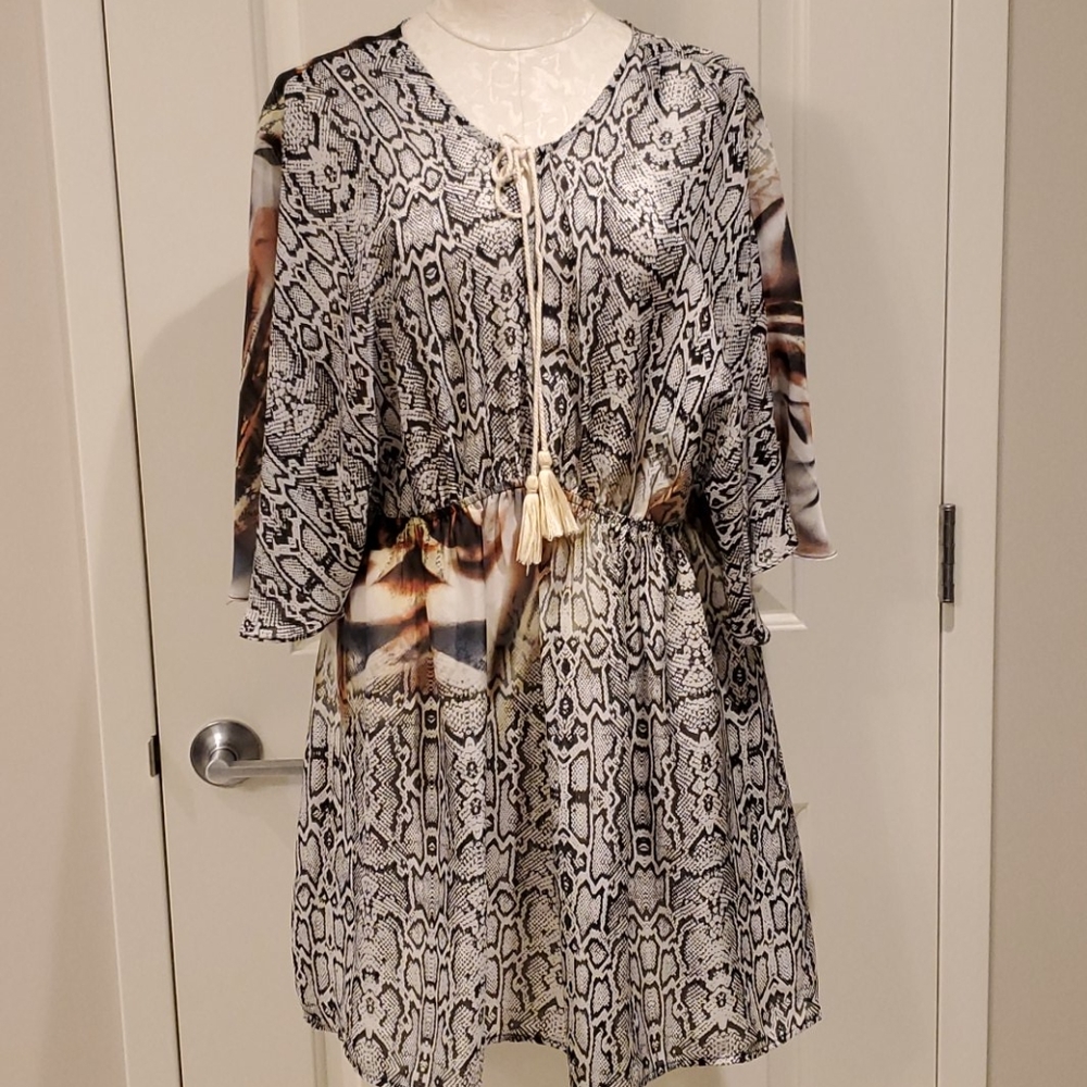 Snakeskin print cover-up sheer tunic